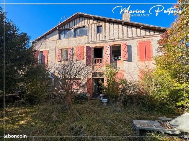 Maison 13 pièces 420 m²