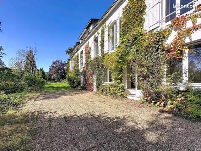 Maison 13 pièces 426 m²