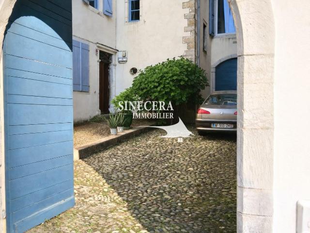 Maison 13 pièces 575 m²