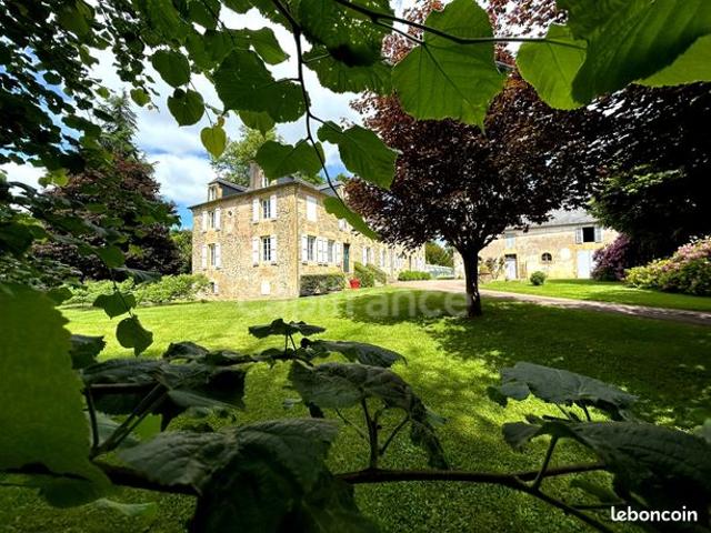 Maison 13 pièces 520 m²