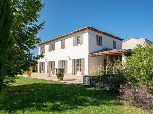 Maison 600 m2 Aix en Provence