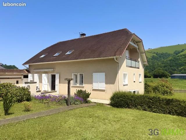 Maison 145 m², 4 chambres, jardin, terrasses, DPE C