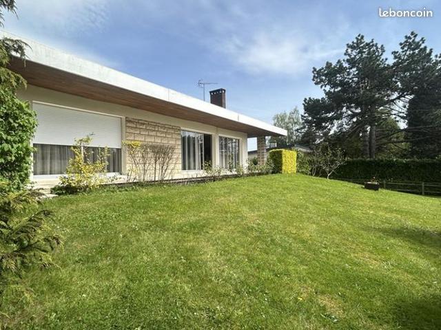 Maison 146 m² Saint Jean du Cardonnay