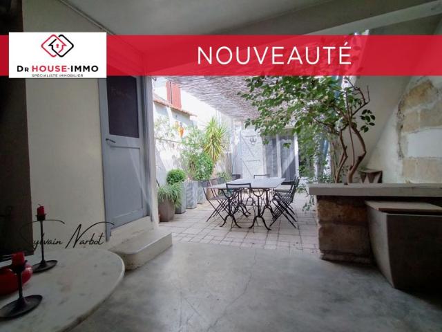 Maison 144 m2 4 chambres patio terrasse de 40 m2 + solarium 18 m2 GROS POTENTIEL