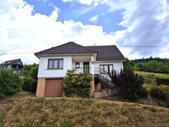 Maison 149 m2 avec vue panoramique, garage et jardin, sur 5.95 ares