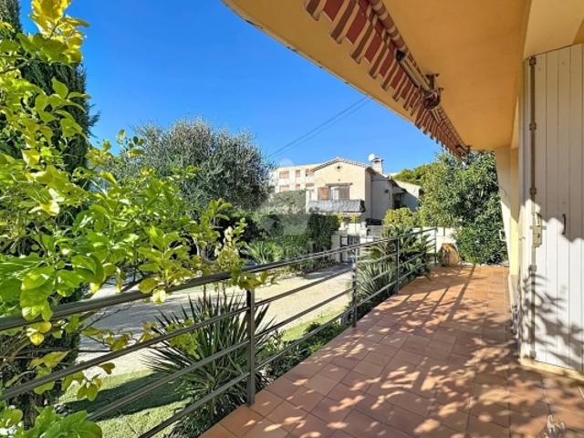 MAISON 140 M2 APERCU MER PROCHE DES PLAGES / CANNES CROIX DES GARDES