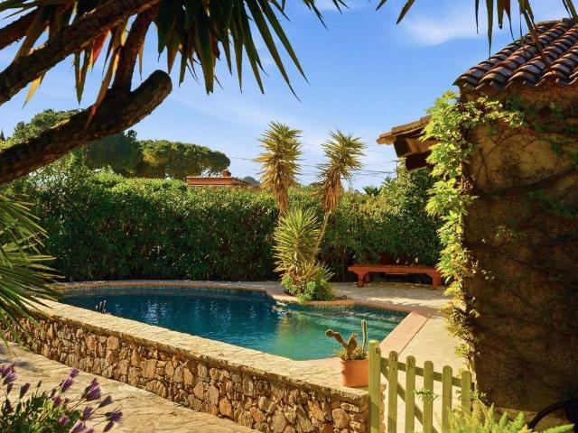 Maison 140 m2 Carqueiranne