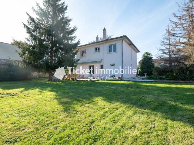 Maison 140 m² + T2 + T3 + Garage – Grand terrain 1 350m² – Saint Paul sur Save