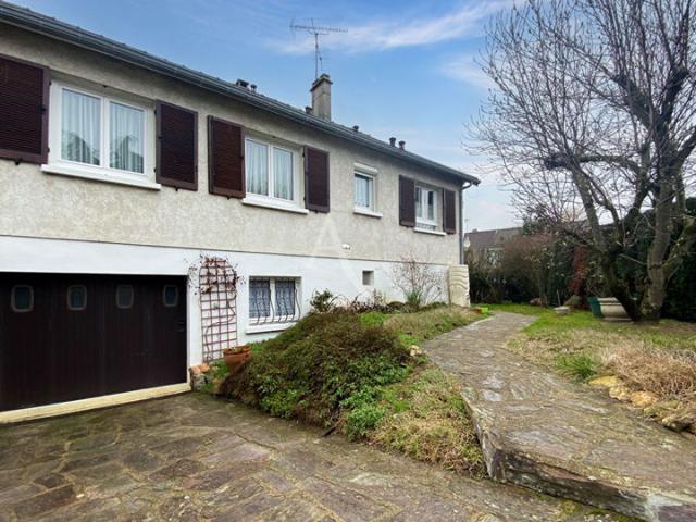 Maison 140m2 4ch Jardin Sous sol total 10min RER A, A15