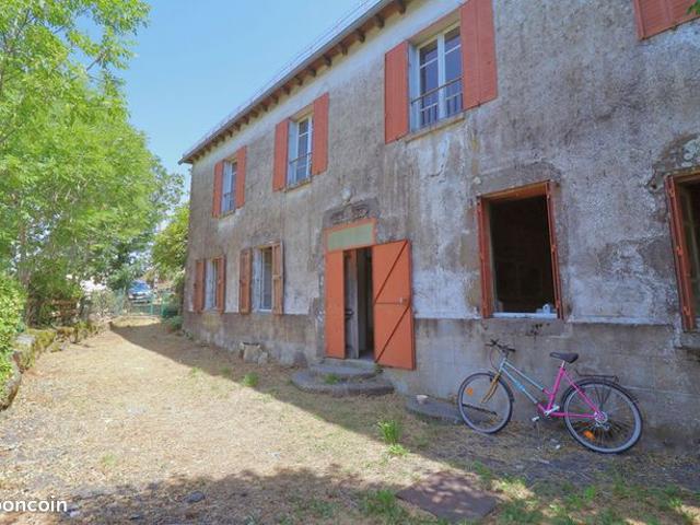 Maison 14 pièces 160 m²