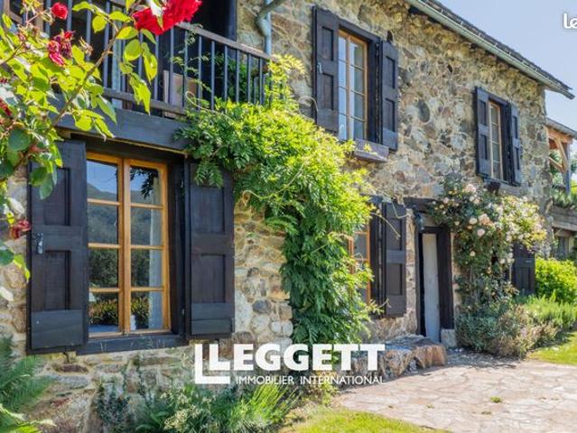 Maison 14 pièces 259 m²