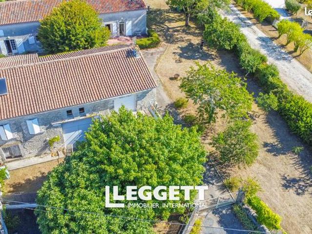 Maison 14 pièces 267 m²