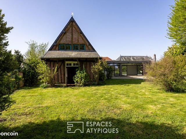 Maison 14 pièces 273 m²