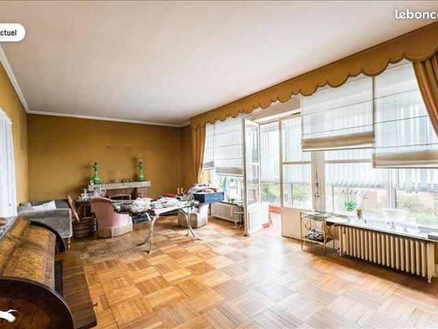 Maison 14 pièces 281 m²