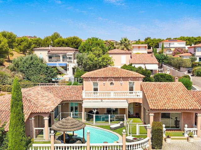 Maison 14 pièces 286 m²