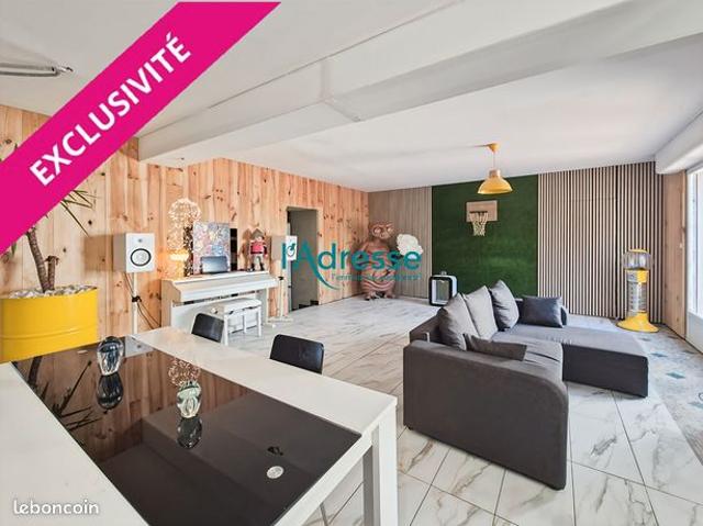 Maison 14 pièces 290 m²