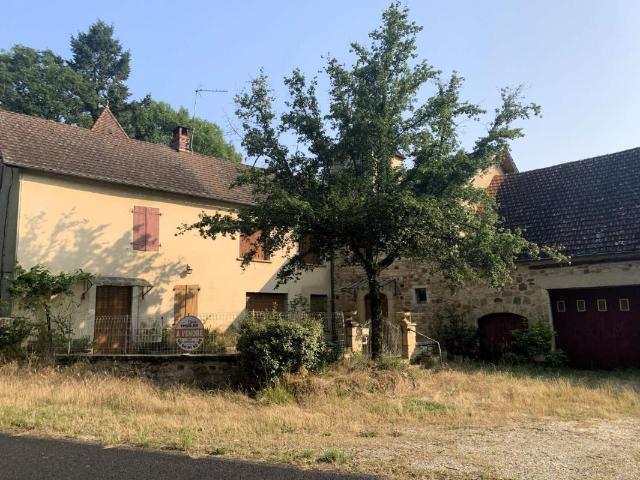 Maison 14 pièces 294 m²