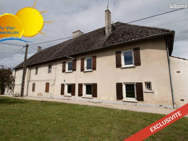 Maison 14 pièces 200 m²