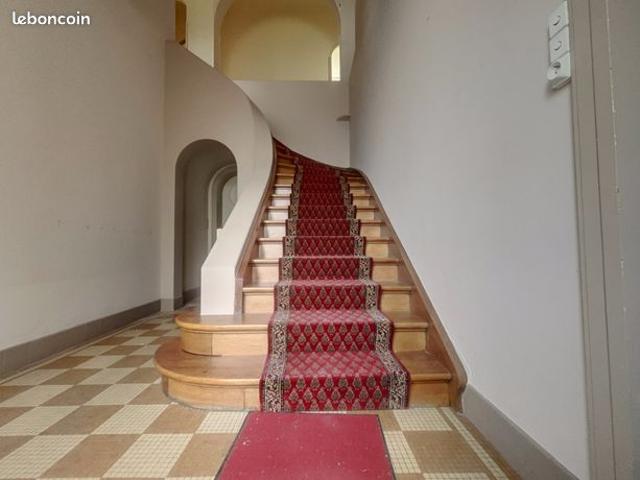 Maison 14 pièces 238 m²