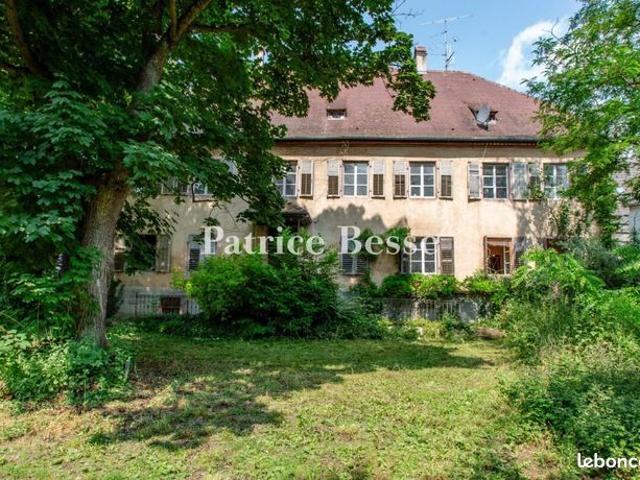 Maison 14 pièces 340 m²