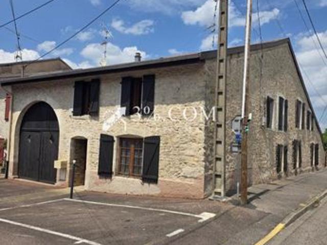 Maison 14 pièces 340 m²