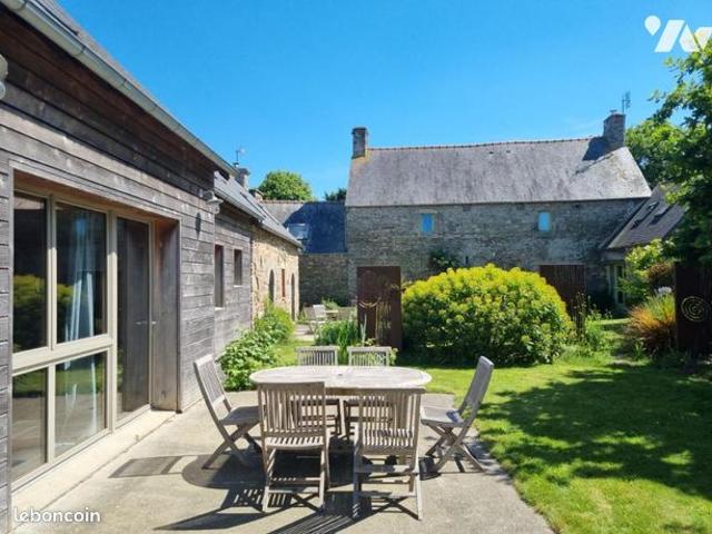 Maison 14 pièces 346 m²