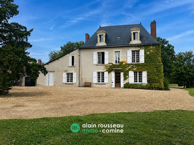 Maison 14 pièces 349 m²