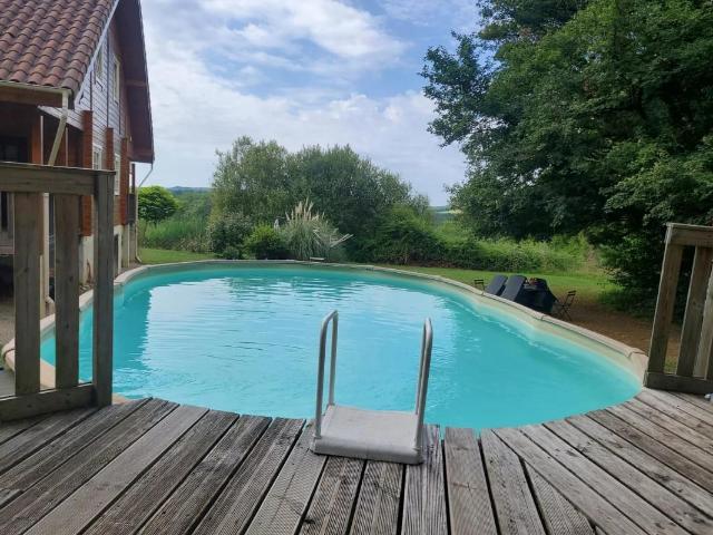 Maison 14 pièces 353 m²