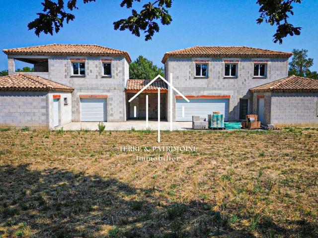 Maison 14 pièces 353 m²