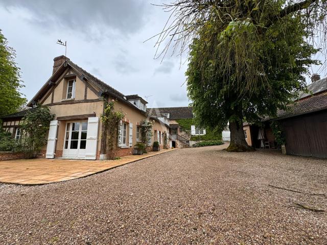 Maison 14 pièces 350 m²