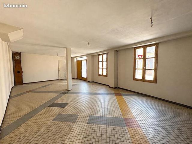 Maison 14 pièces 350 m²