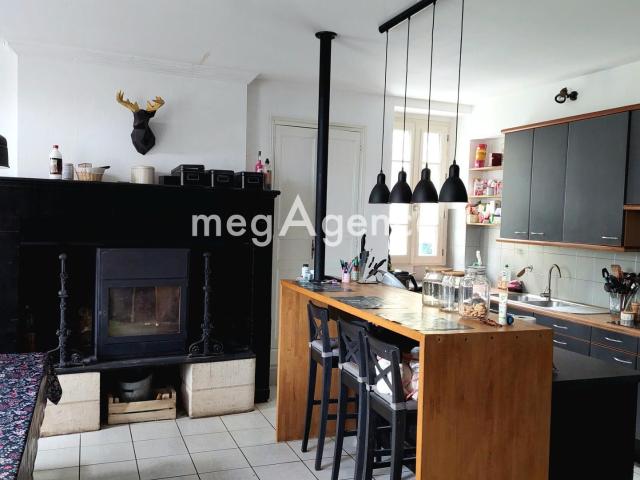 Maison 14 pièces 367 m²
