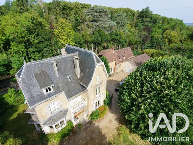 Maison 14 pièces 381 m²