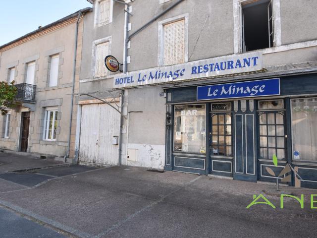 Maison 14 pièces 300 m²