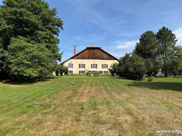 Maison 14 pièces 308 m²