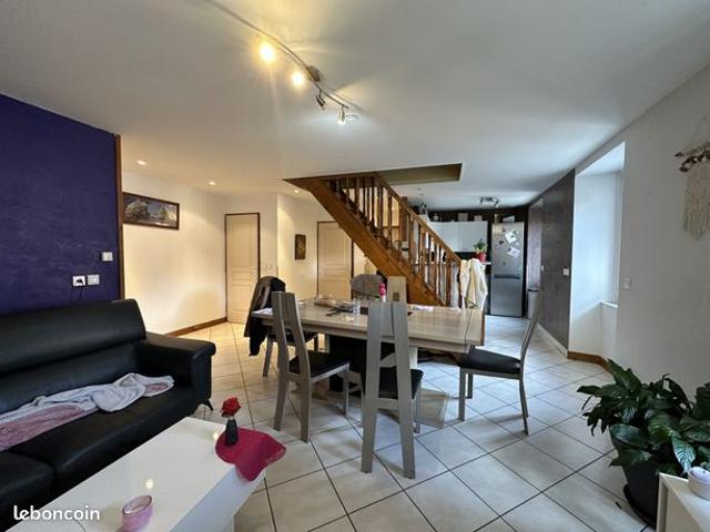 Maison 14 pièces 309 m²