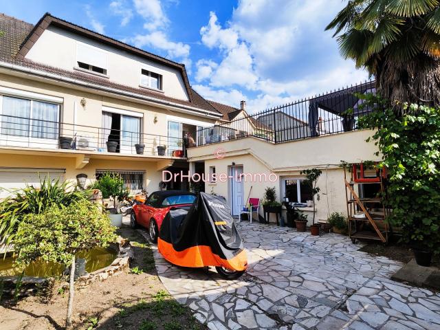 Maison 14 pièces 320 m²
