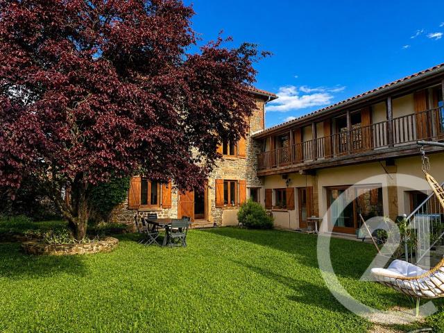 Maison 14 pièces 322 m²