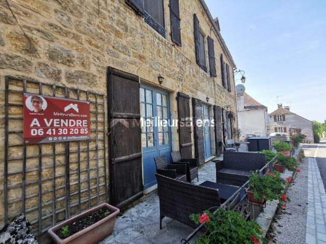 Maison 14 pièces 325 m²