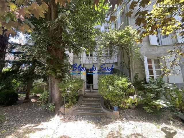 Maison 14 pièces 328 m²
