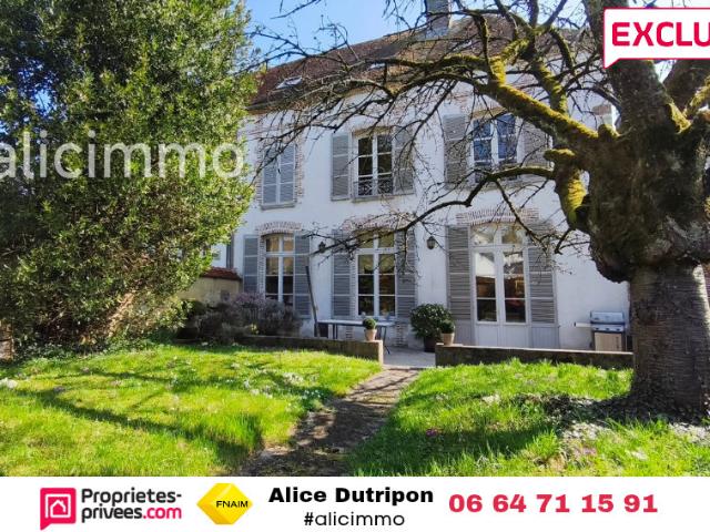 Maison 14 pièces 334 m²