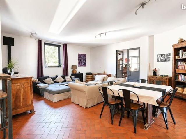 Maison 14 pièces 443 m²