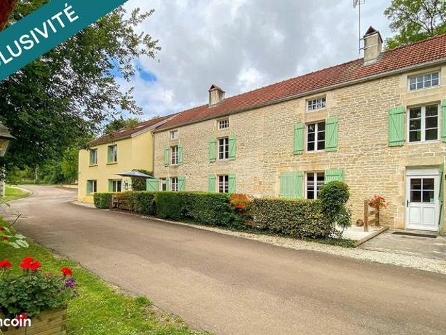 Maison 14 pièces 440 m²
