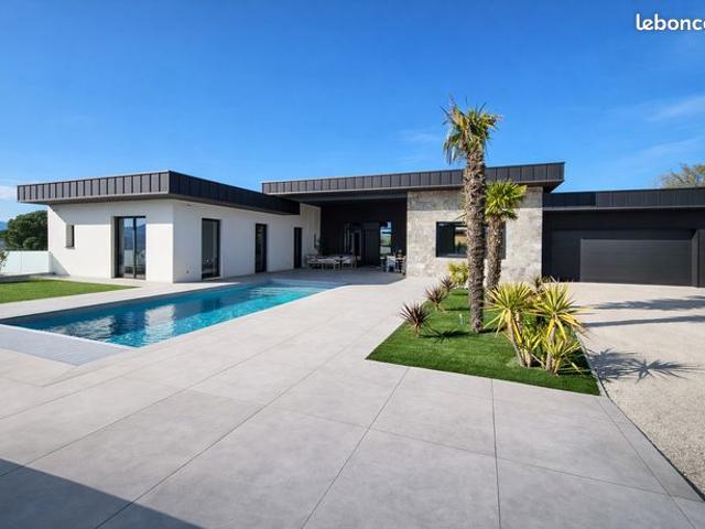 Maison 14 pièces 440 m²