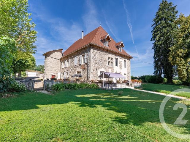 Maison 14 pièces 444 m²