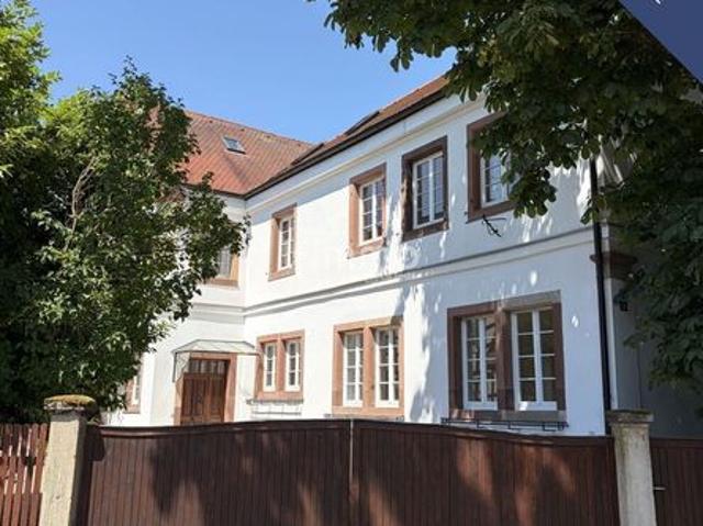 Maison 14 pièces 449 m²