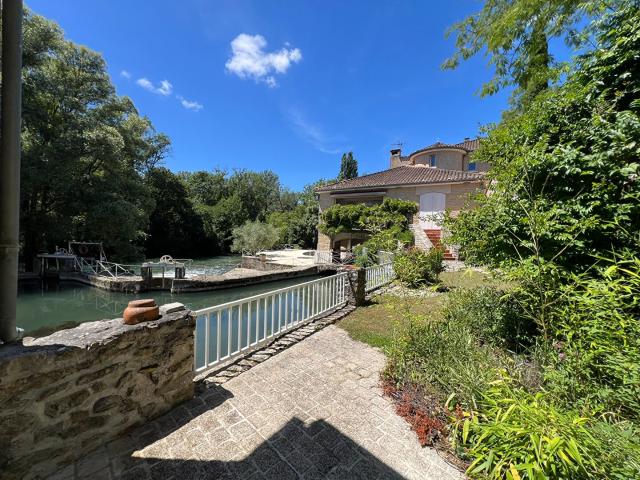 Maison 14 pièces 460 m²