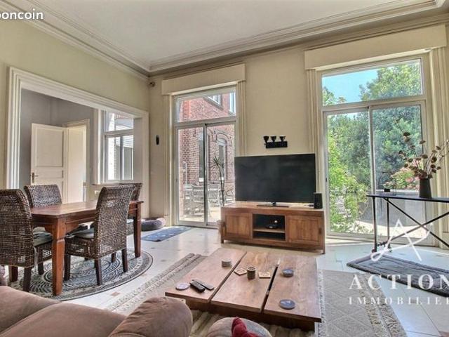 Maison 14 pièces 431 m²