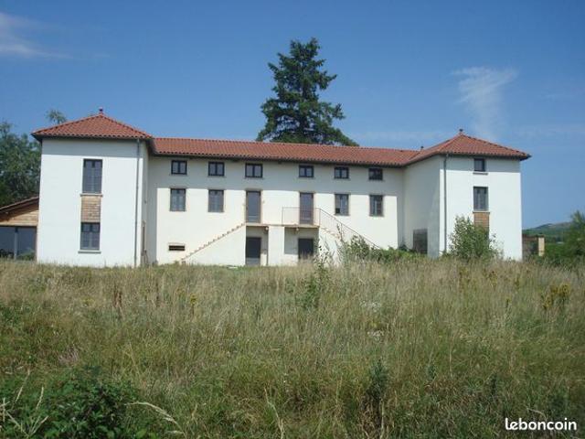 Maison 14 pièces 592 m²