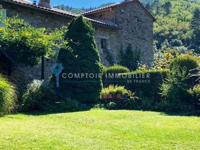 Maison 14 pièces 520 m²